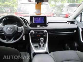 2025 Toyota RAV4 LE - miniatura 11