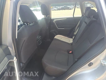 2025 Toyota RAV4 LE - miniatura 13
