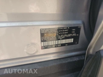 2025 Toyota RAV4 LE - miniatura 14