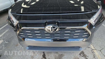 2025 Toyota RAV4 LE – miniatura 19
