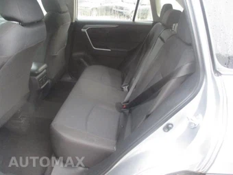 2025 Toyota RAV4 LE - miniatura 11