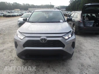 2025 Toyota RAV4 LE - miniatura 3