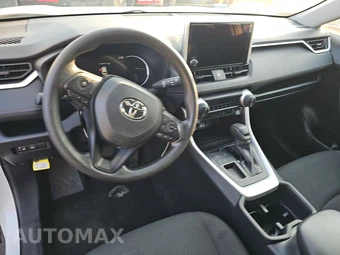 2025 Toyota RAV4 LE - miniatura 11