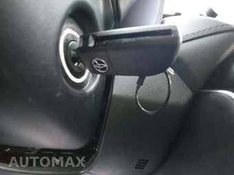 2025 Toyota RAV4 LE – miniatura 5