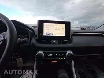 2025 Toyota RAV4 LE – miniatura 7