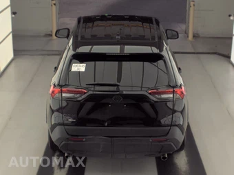 2025 Toyota RAV4 LE - miniatura 5