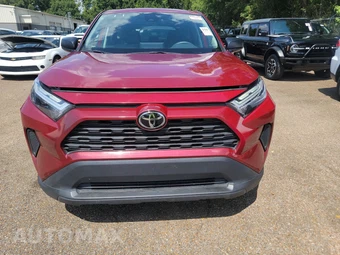 2025 Toyota RAV4 LE - miniatura 2