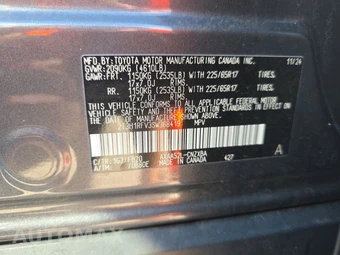 2025 Toyota RAV4 LE - miniatura 14