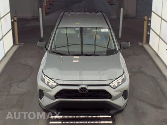 2025 Toyota RAV4 LE – miniatura 2