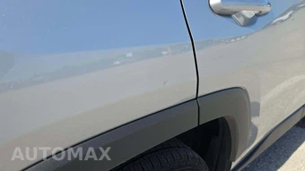2025 Toyota RAV4 LE – miniatura 20