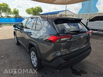 2025 Toyota RAV4 LE – miniatura 6