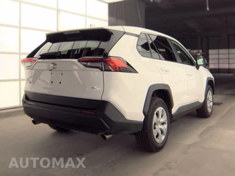 2025 Toyota RAV4 LE - miniatura 4