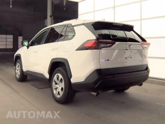 2025 Toyota RAV4 LE - miniatura 6