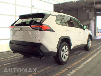 2025 Toyota RAV4 LE - miniatura 4