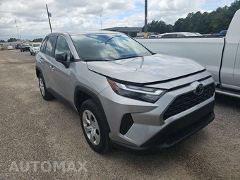 2025 Toyota RAV4 LE - miniatura 3