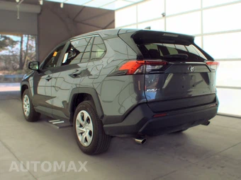 2025 Toyota RAV4 LE - miniatura 6