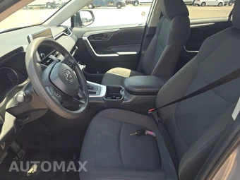 2025 Toyota RAV4 LE - miniatura 7