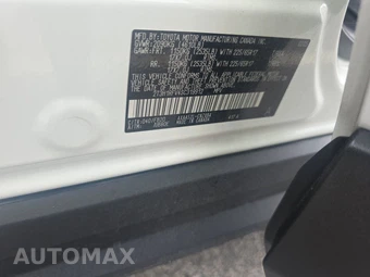 2025 Toyota RAV4 LE - miniatura 14