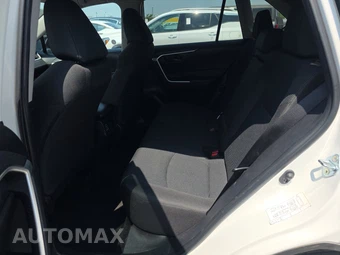2025 Toyota RAV4 LE - miniatura 13