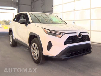 2025 Toyota RAV4 LE - miniatura 3