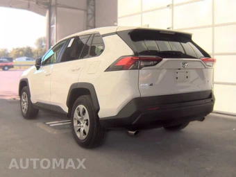 2025 Toyota RAV4 LE - miniatura 6