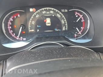2025 Toyota RAV4 LE – miniatura 12