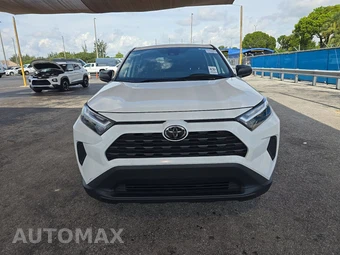 2025 Toyota RAV4 LE – miniatura 2