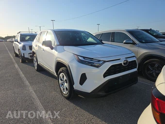2025 Toyota RAV4 LE – miniatura 3