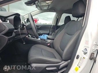 2025 Toyota RAV4 LE - miniatura 7