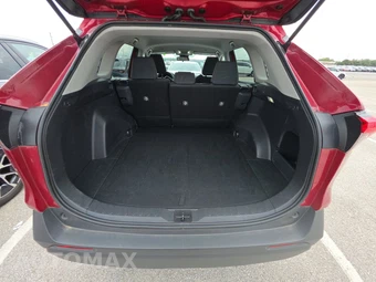 2025 Toyota RAV4 LE - miniatura 16