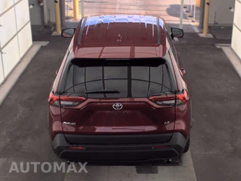 2025 Toyota RAV4 LE - miniatura 5