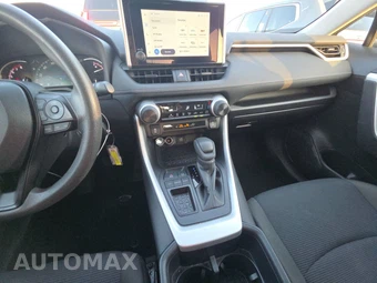 2025 Toyota RAV4 LE - miniatura 11