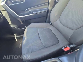 2025 Toyota RAV4 LE - miniatura 24