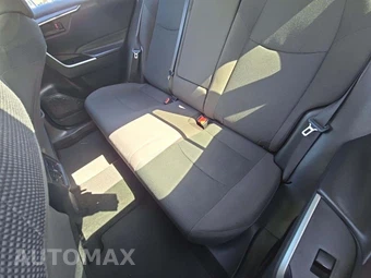 2025 Toyota RAV4 LE - miniatura 26