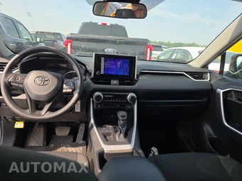 2025 Toyota RAV4 LE - miniatura 11