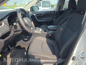 2025 Toyota RAV4 LE - miniatura 7