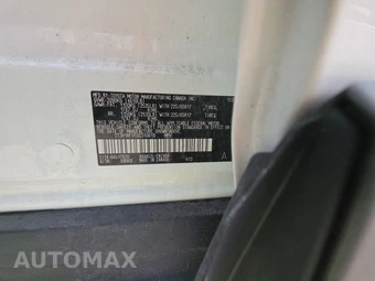 2025 Toyota RAV4 LE - miniatura 14