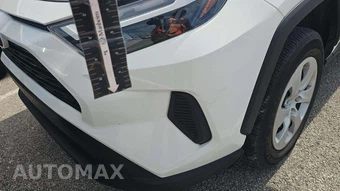 2025 Toyota RAV4 LE - miniatura 23