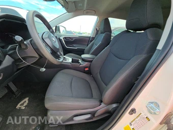 2025 Toyota RAV4 LE - miniatura 7