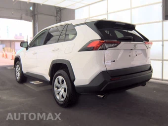 2025 Toyota RAV4 LE - miniatura 6