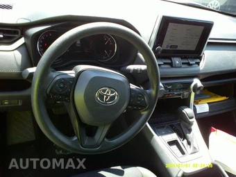 2025 Toyota RAV4 LE - miniatura 23