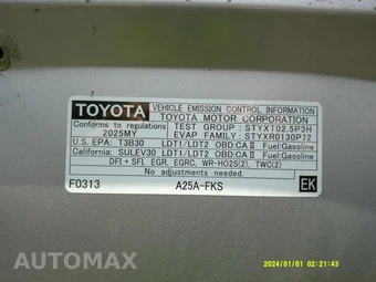 2025 Toyota RAV4 LE - miniatura 6