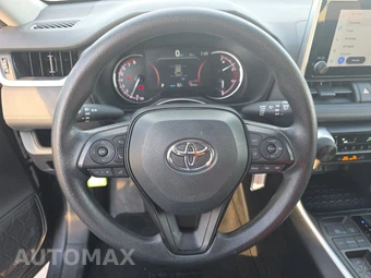 2025 Toyota RAV4 LE - miniatura 10