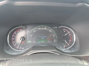 2025 Toyota RAV4 LE - miniatura 12