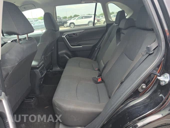2025 Toyota RAV4 LE - miniatura 13