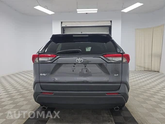 2025 Toyota RAV4 LE - miniatura 5