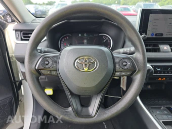 2025 Toyota RAV4 LE - miniatura 10