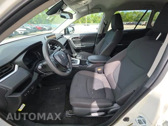 2025 Toyota RAV4 LE - miniatura 7