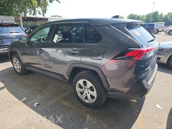 2025 Toyota RAV4 LE - miniatura 6