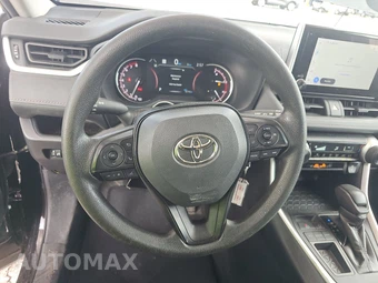 2025 Toyota RAV4 LE - miniatura 10